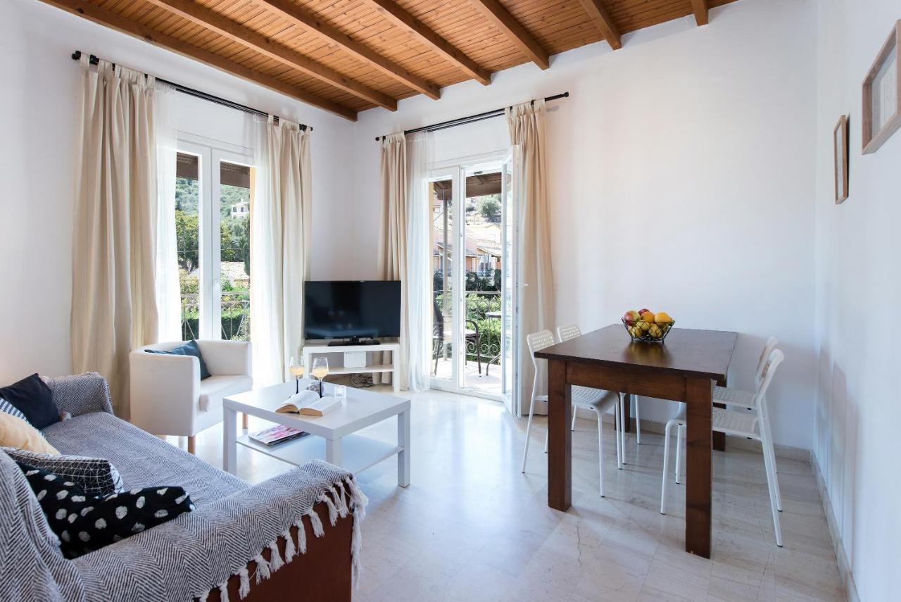 Tati Apartment Kassiopi Ngoại thất bức ảnh